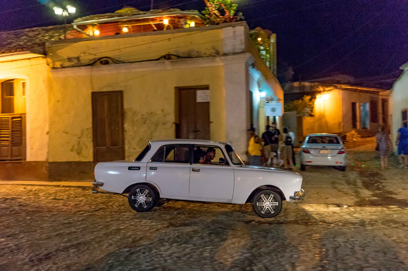 Illustration for article titled Here's What Cuba's Car Scene Looks Like In 2017